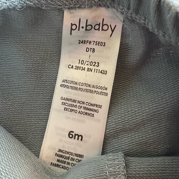 Infant baby pl baby 6M 3 piece shorts, pants, sweatshirt set - Picture 3 of 6